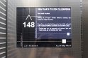 Mit einem eigenen Aufzug schießen wir in ein paar Sekunden in die 148 Etage in 550 Meter Höhe. Man merkt aber nichts von der Fahrt.
