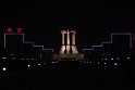 Ein kurzer Blick noch zum erleuchteten Monument zur Gründung der Partei der Arbeit Koreas und Ende in der Hotelbar.