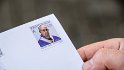 Der Vatikan hat seine eigene Post und eine Francesco Briefmarke.