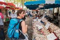 Da noch früh, kurzer Spaziergang über den Markt, überall Frisches, hier Knoblauch, keine Touristen.