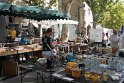 Wieder draußen auf dem Platz "Place Pie", auch hier auf dem Flohmarkt finden wir leider auch nichts.