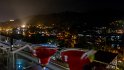 Nach Abendessen, geht's wieder zur Roof Top Bar mit Blick wie aus unserem Zimmer zum Tempel. Tipp: Ozo Kandy.